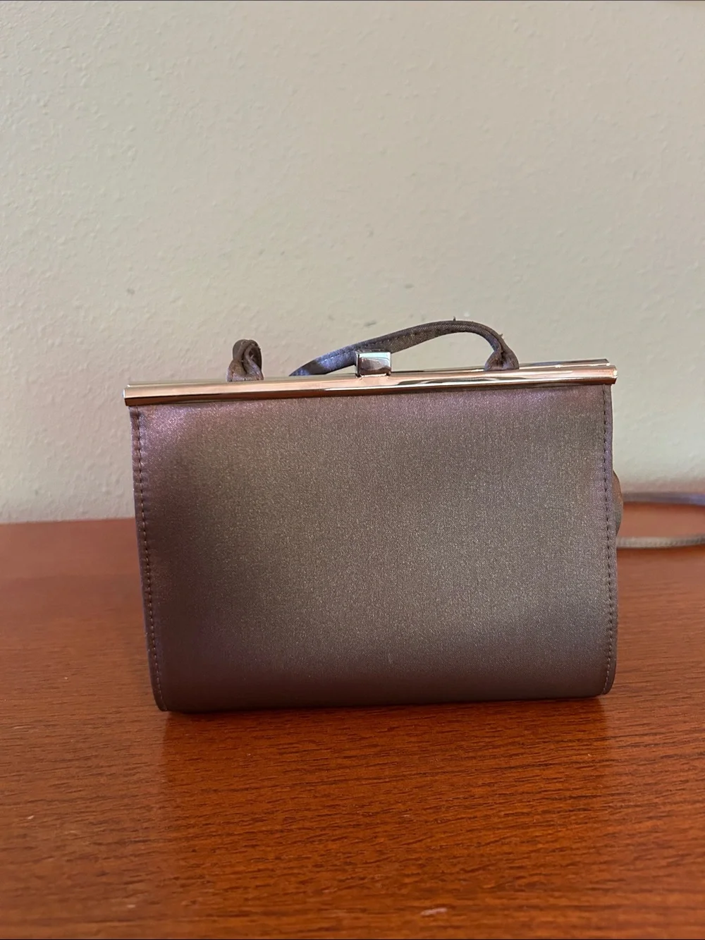 Liz Clairborne Vintage Satin Evening Crossbody Bag in‎ Taupe Exchangeable Strap